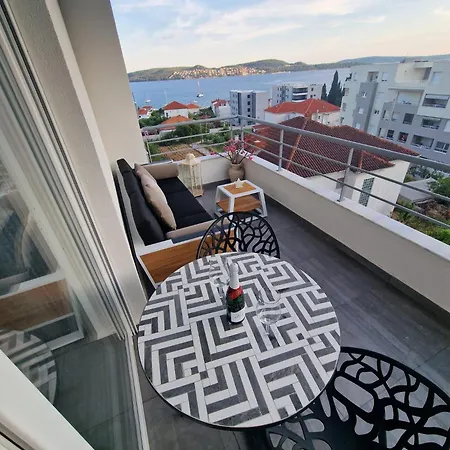 Apartment Petra Trogir